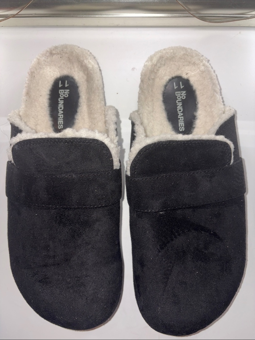 No Boundaries Black Faux-Shearling Mule Slippers